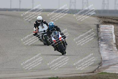 media/Nov-29-2025-TrackDaz (Sat) [[10ae2d9bce]]/B Group/Session 3 (Outside Grapevine)/